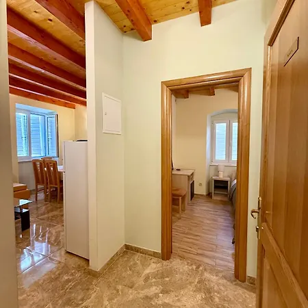 Apartment Kala *