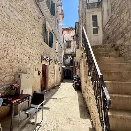 Apartment Kala Trogir